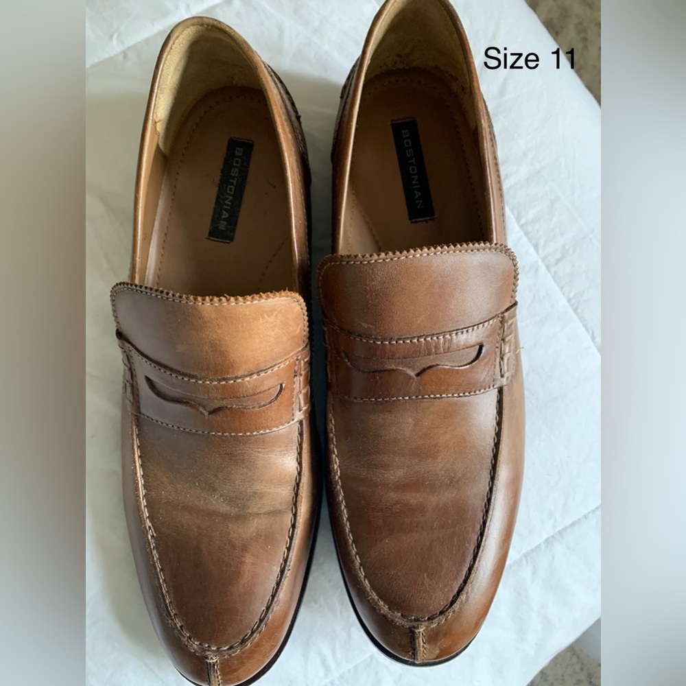 Men’s dress shoes size 11